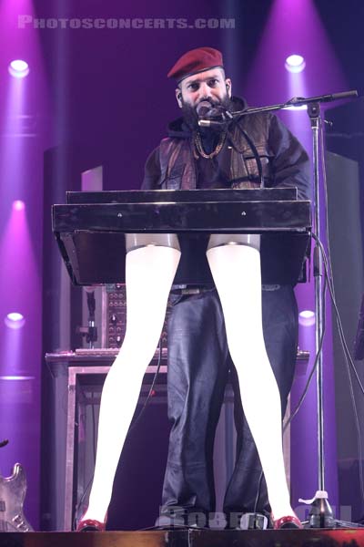 CHROMEO - 2018-11-02 - PARIS - Grande Halle de La Villette - 